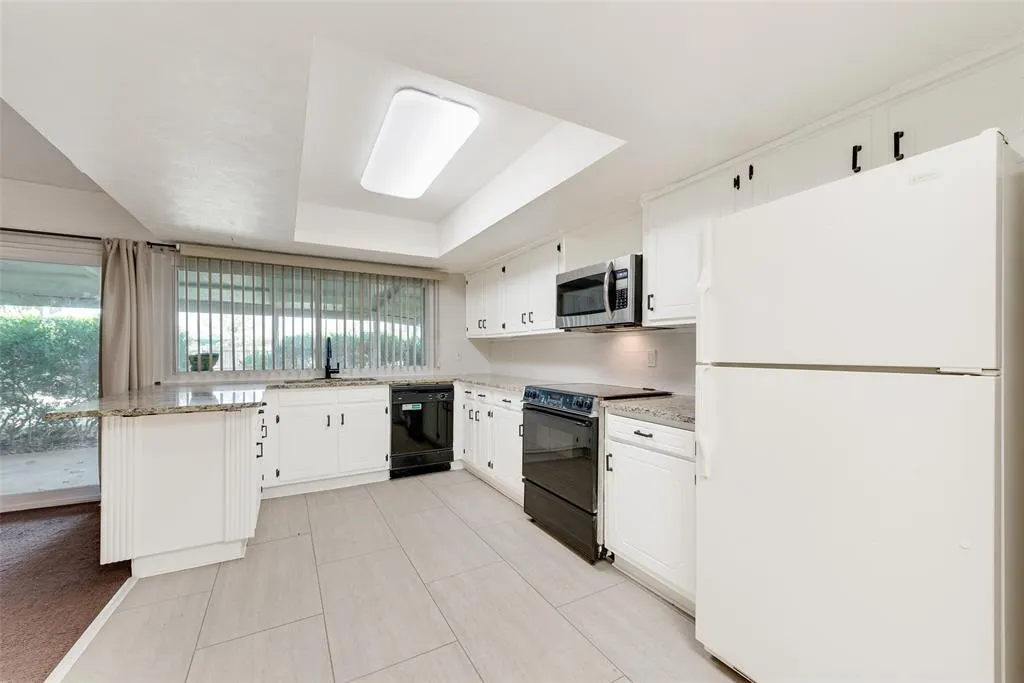 8515 Baumgarten Drive