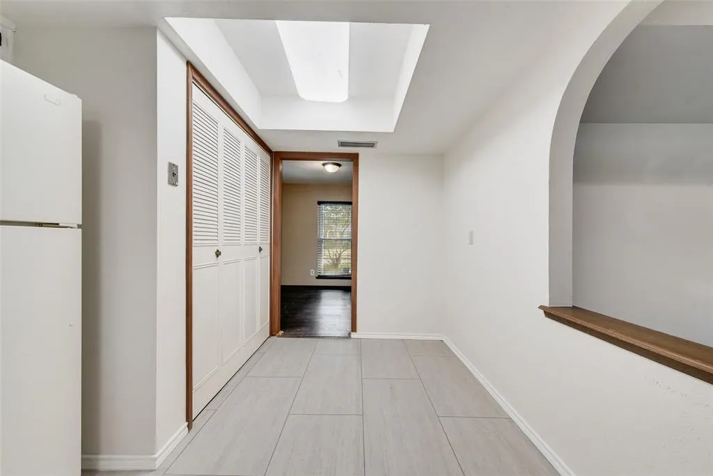 8515 Baumgarten Drive