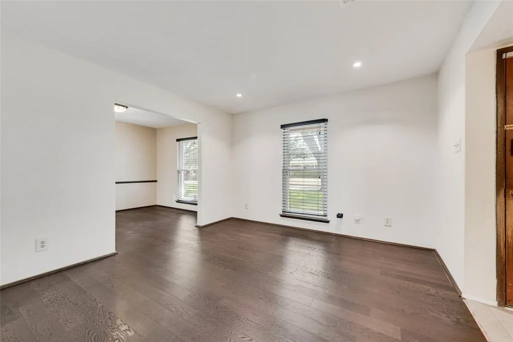 8515 Baumgarten Drive