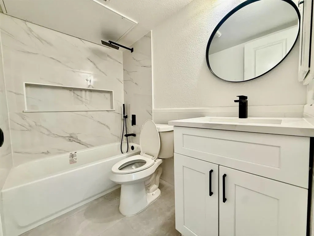 3929 Buena Vista Street, #F