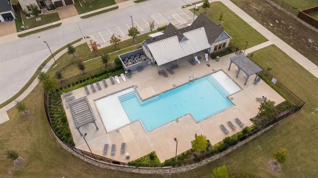 3202 Mattie Grey Lane