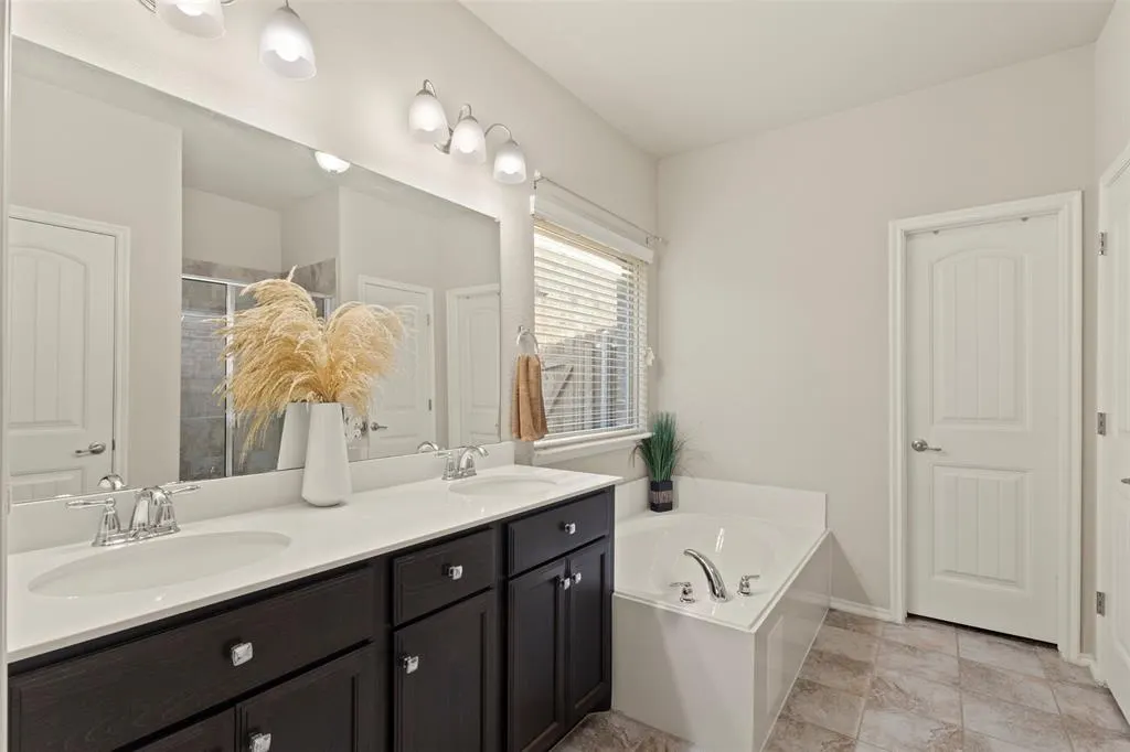 9812 Beaver Dam Lane