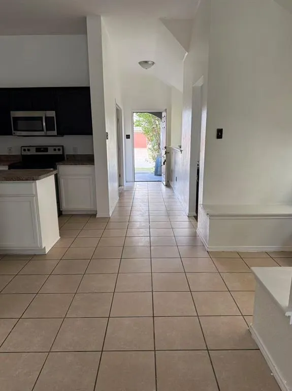 9921 Tanglebrush Drive