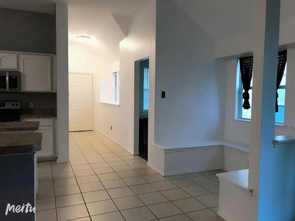 9921 Tanglebrush Drive