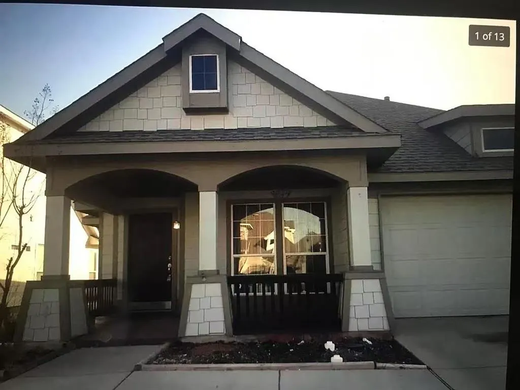 9921 Tanglebrush Drive