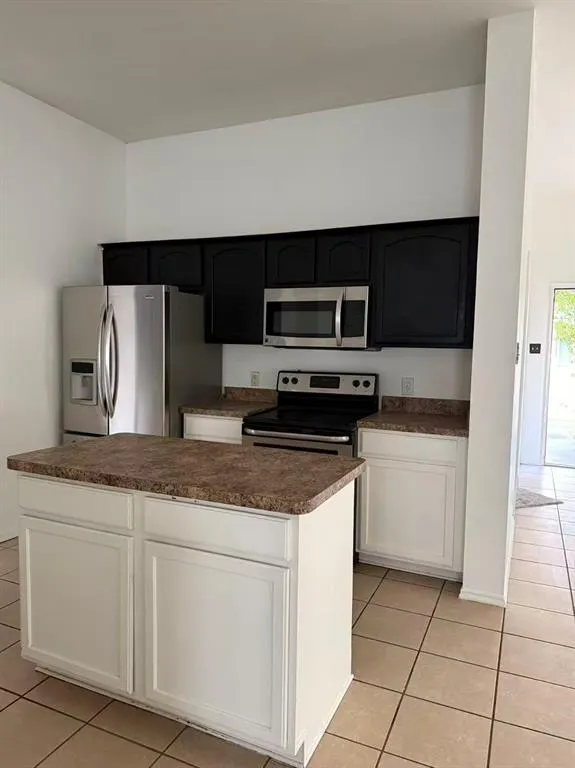 9921 Tanglebrush Drive