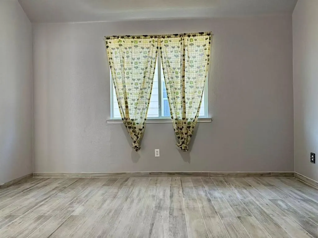 9921 Tanglebrush Drive