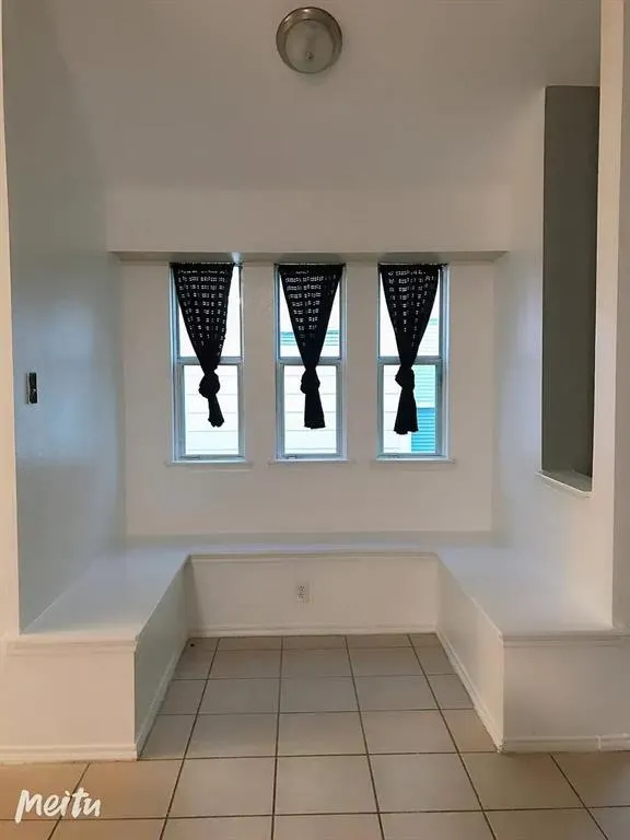 9921 Tanglebrush Drive