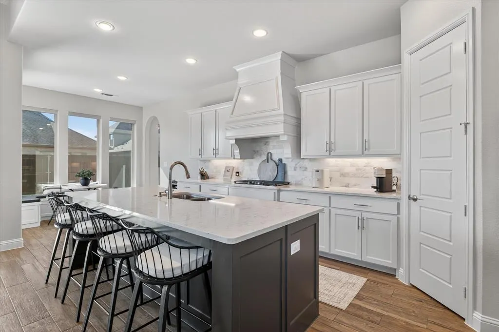 1724 Hollyhock Drive