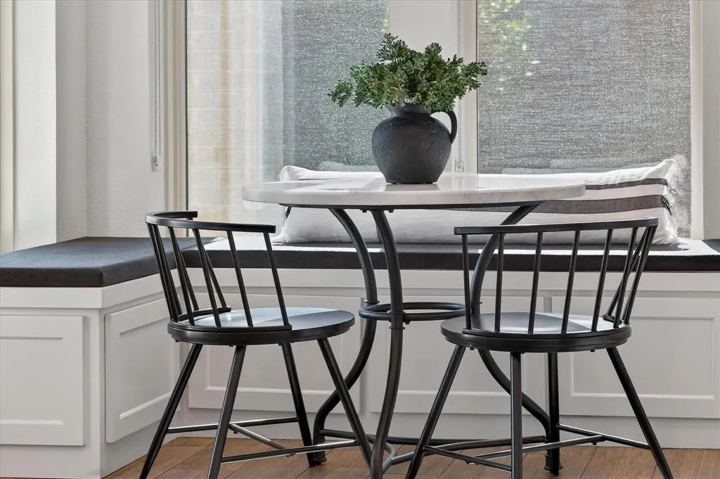 1724 Hollyhock Drive