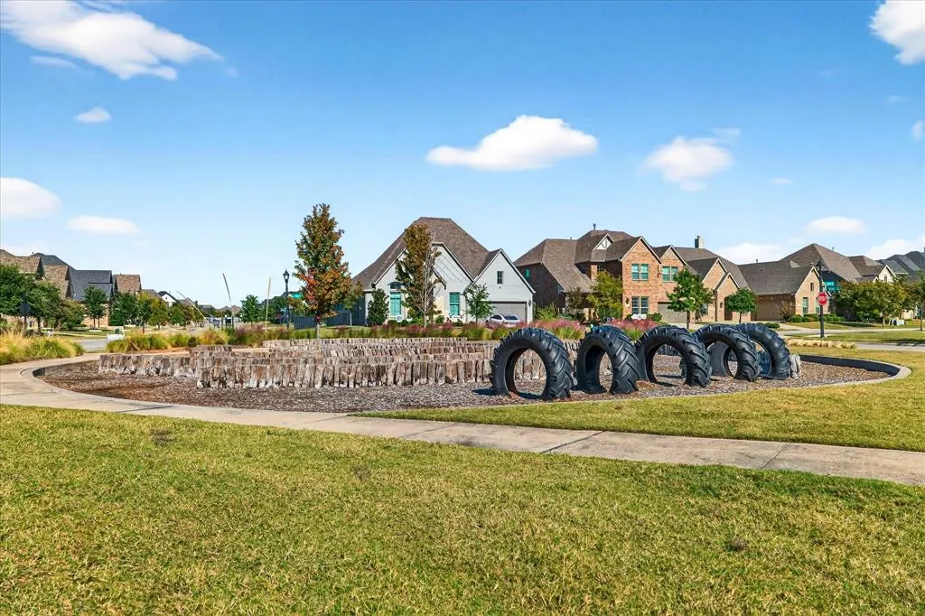 1724 Hollyhock Drive