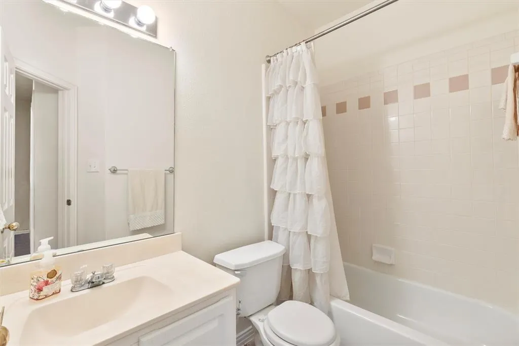 4280 Armistice Drive