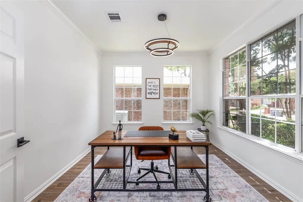 5224 Briarwood Drive