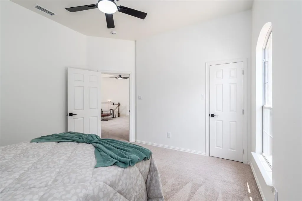 5224 Briarwood Drive