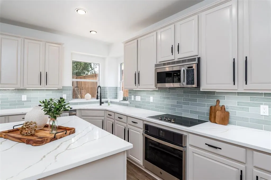 5224 Briarwood Drive