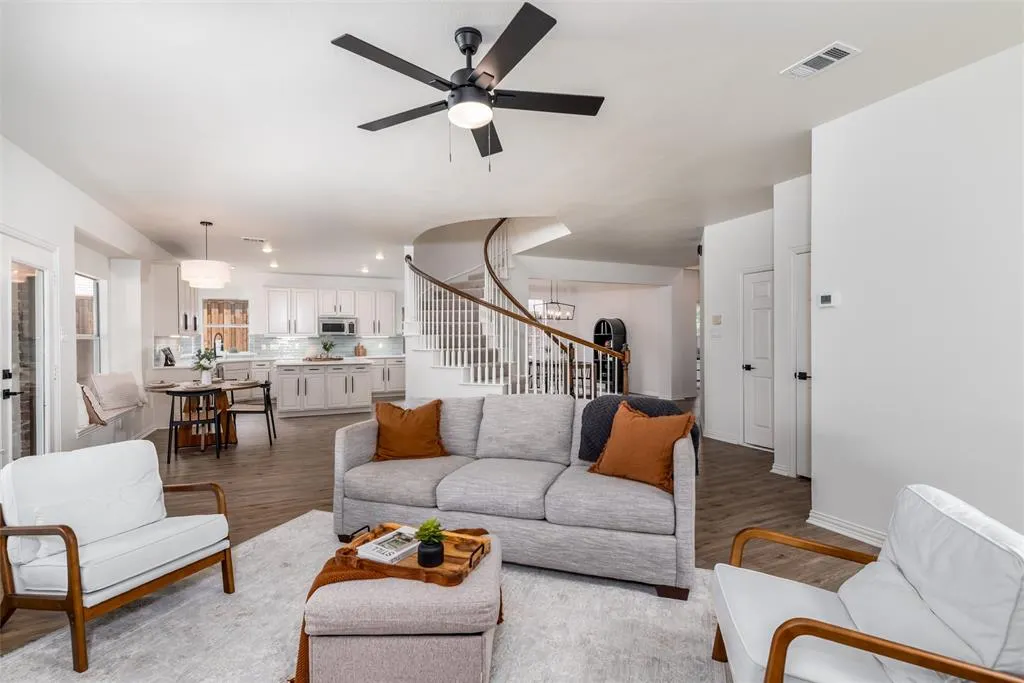 5224 Briarwood Drive