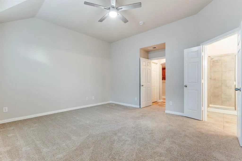 6723 LEE MEADOW Drive