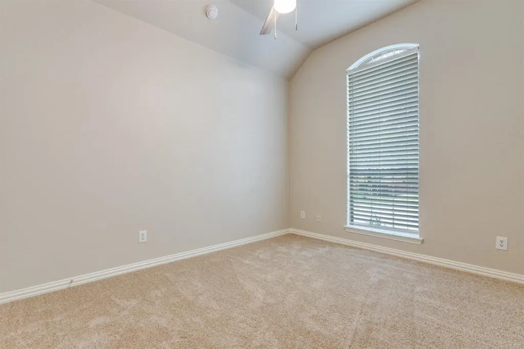 6723 LEE MEADOW Drive