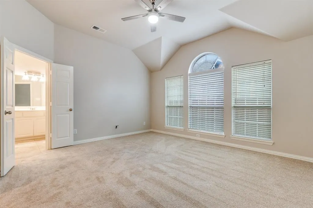 6723 LEE MEADOW Drive