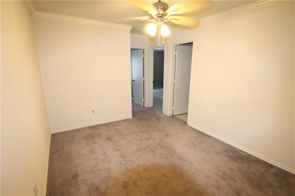 4800 Stone Gate Trail