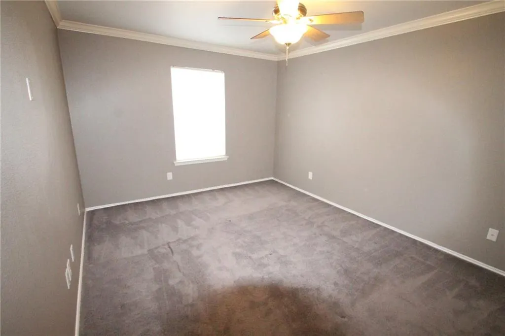 4800 Stone Gate Trail