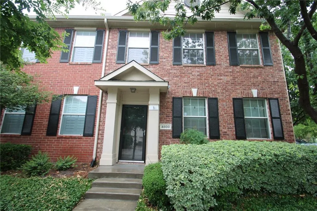 4800 Stone Gate Trail