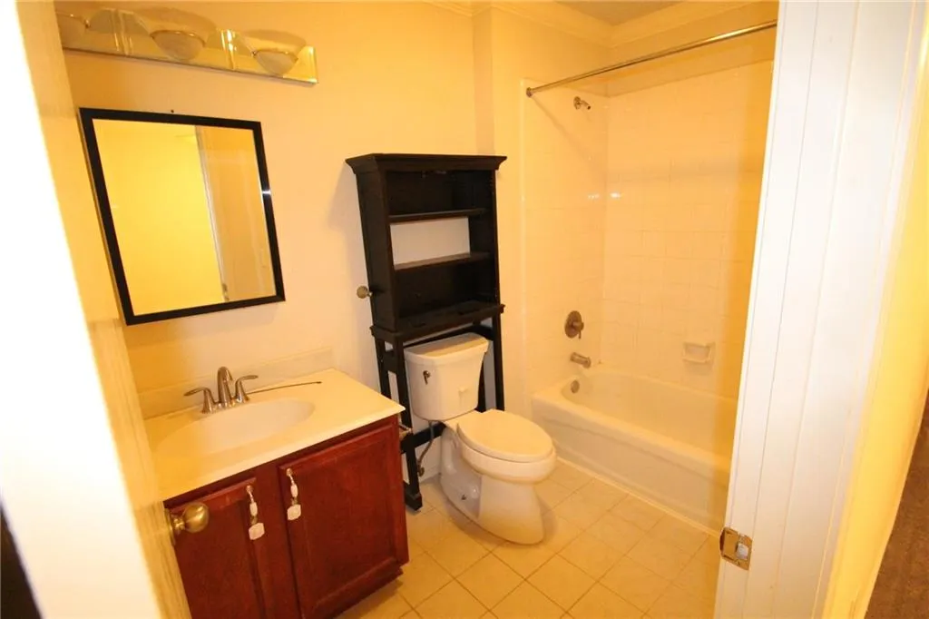 4800 Stone Gate Trail