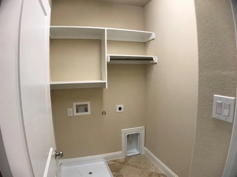 6110 Rainbow Valley Place