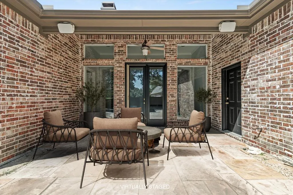 6089 Dripping Springs Drive