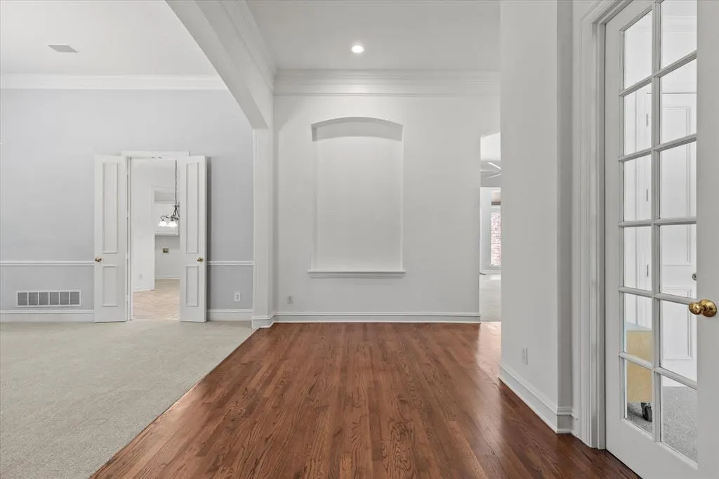 6089 Dripping Springs Drive