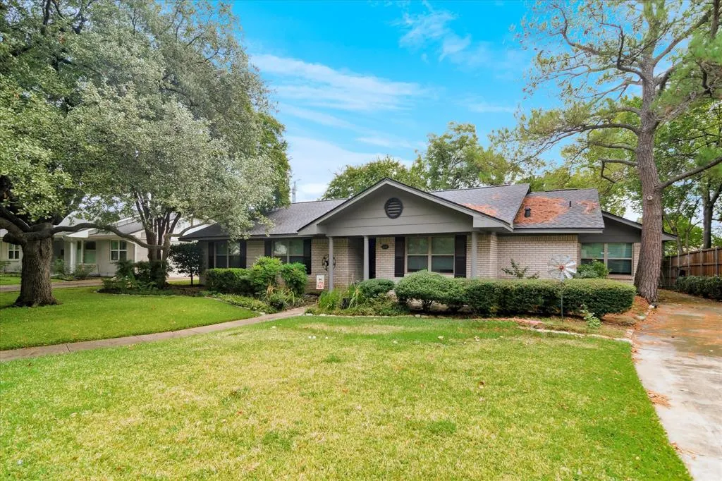 3342 Whitehall Drive