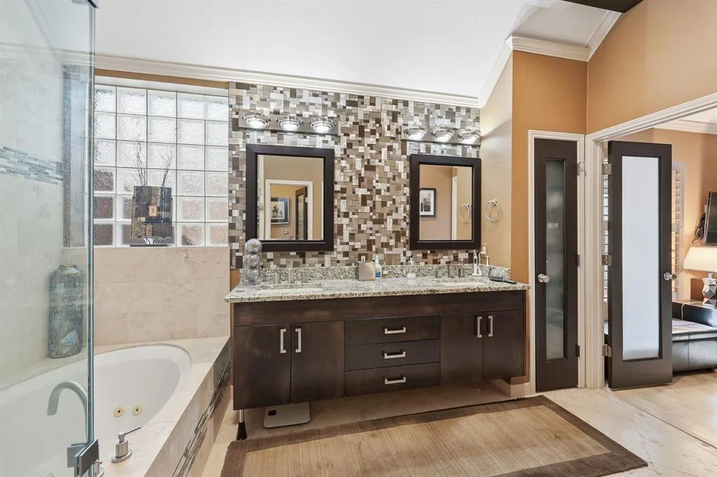 4256 Peppermill Lane