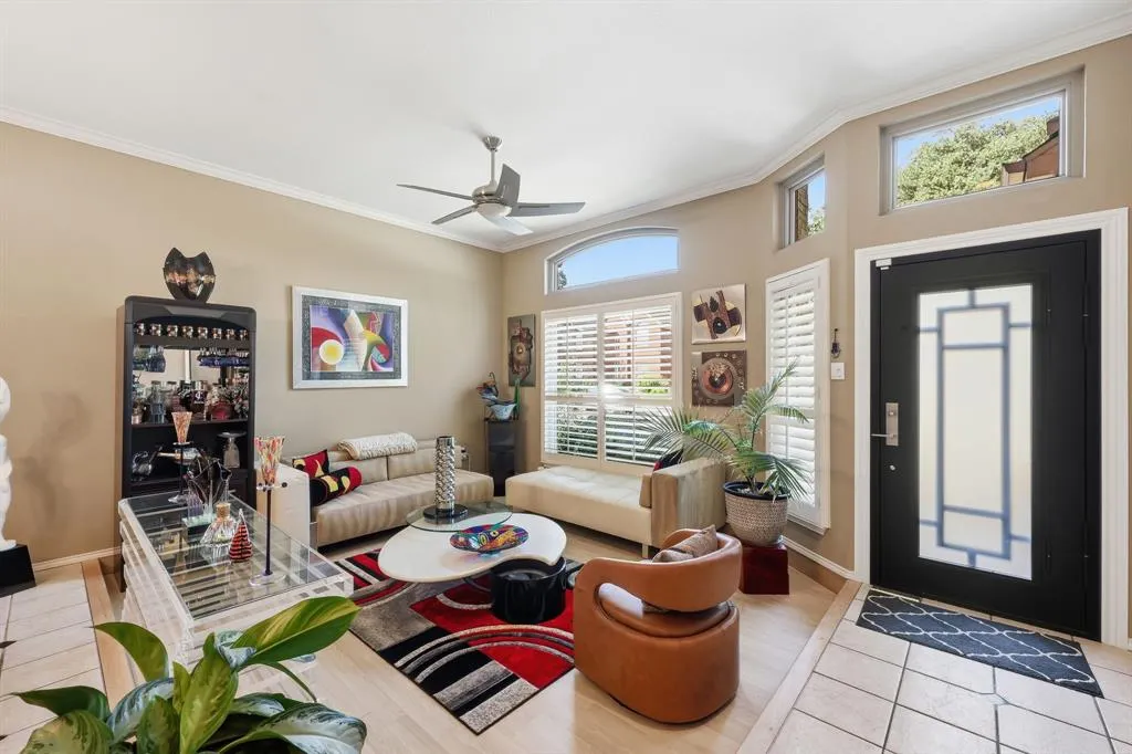 4256 Peppermill Lane