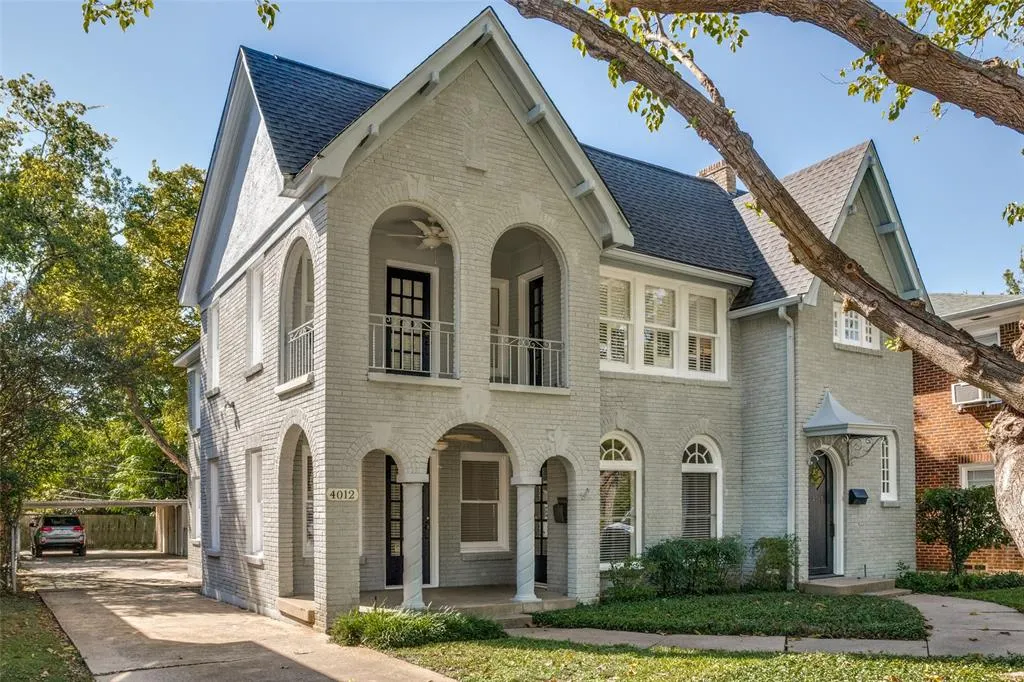 4012 Prescott Avenue