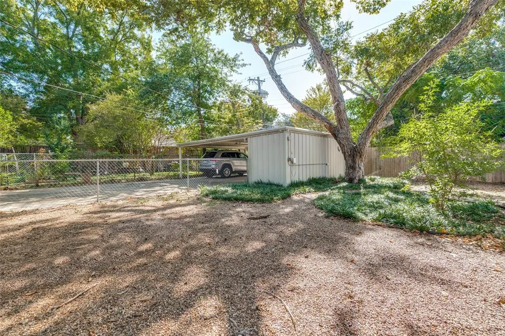 4012 Prescott Avenue