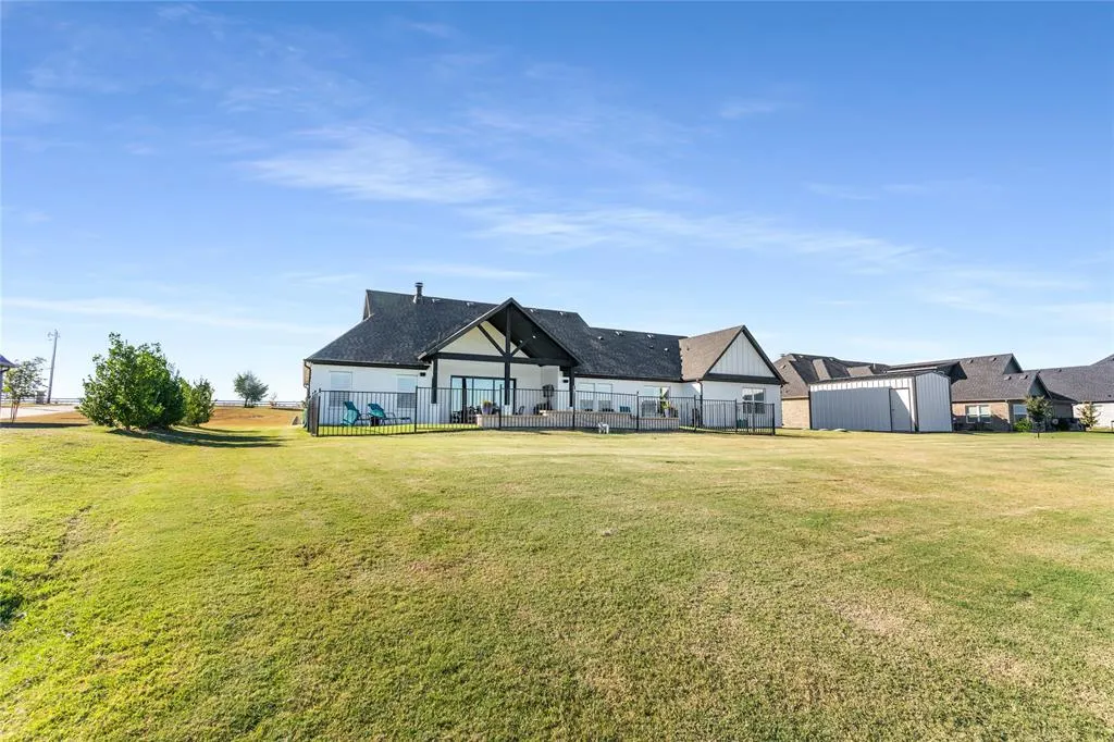 9831 County Road 128