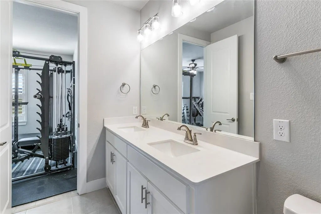 9831 County Road 128