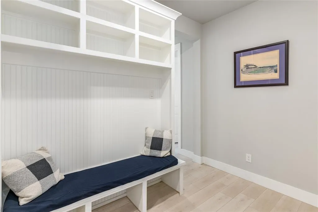 9831 County Road 128