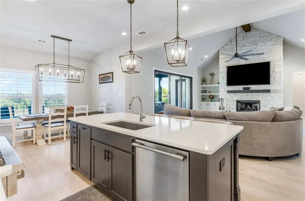 9831 County Road 128