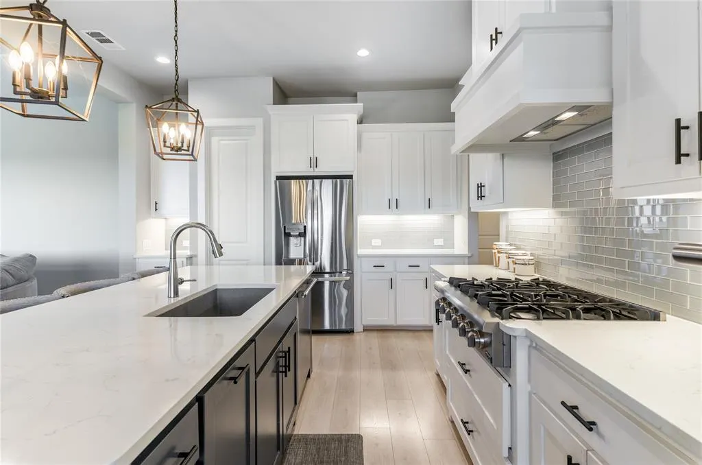 9831 County Road 128