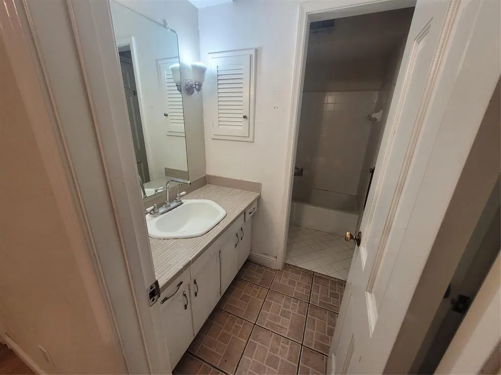 7708 Village Trail Drive