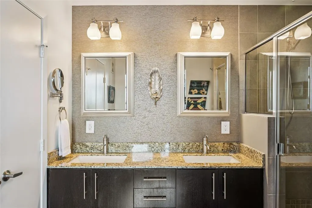 1001 Belleview Street, #708