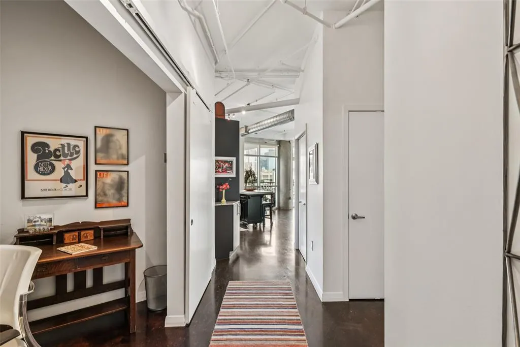 1001 Belleview Street, #708