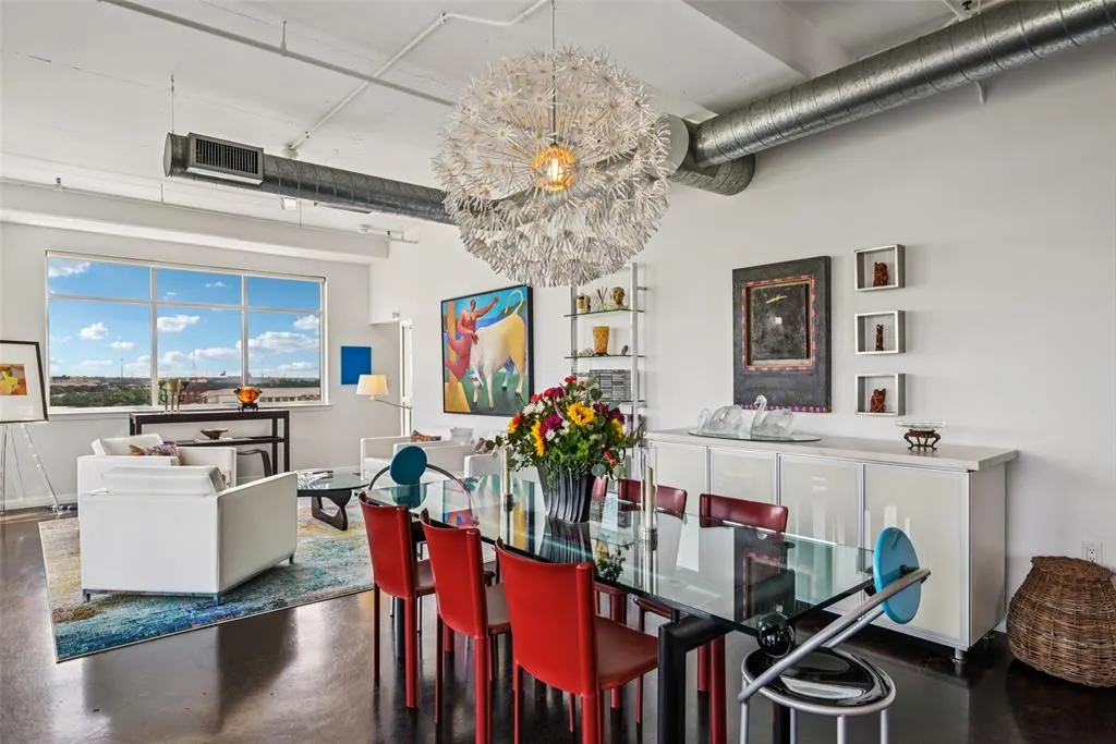 1001 Belleview Street, #708