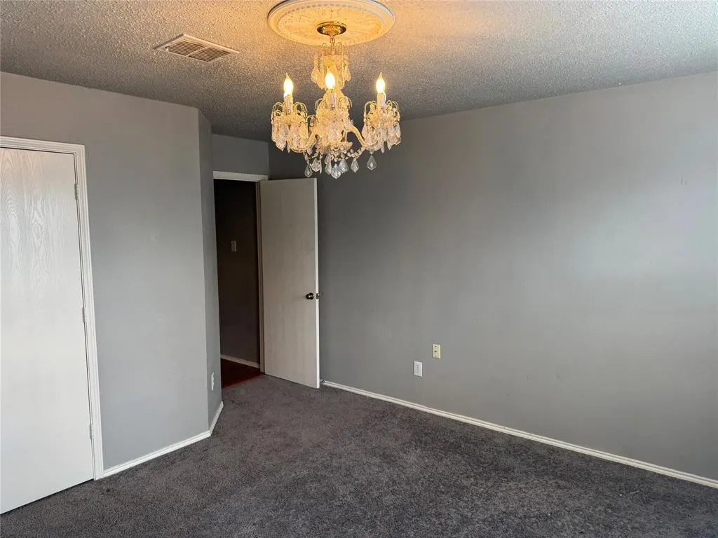 4612 Bellcrest Drive