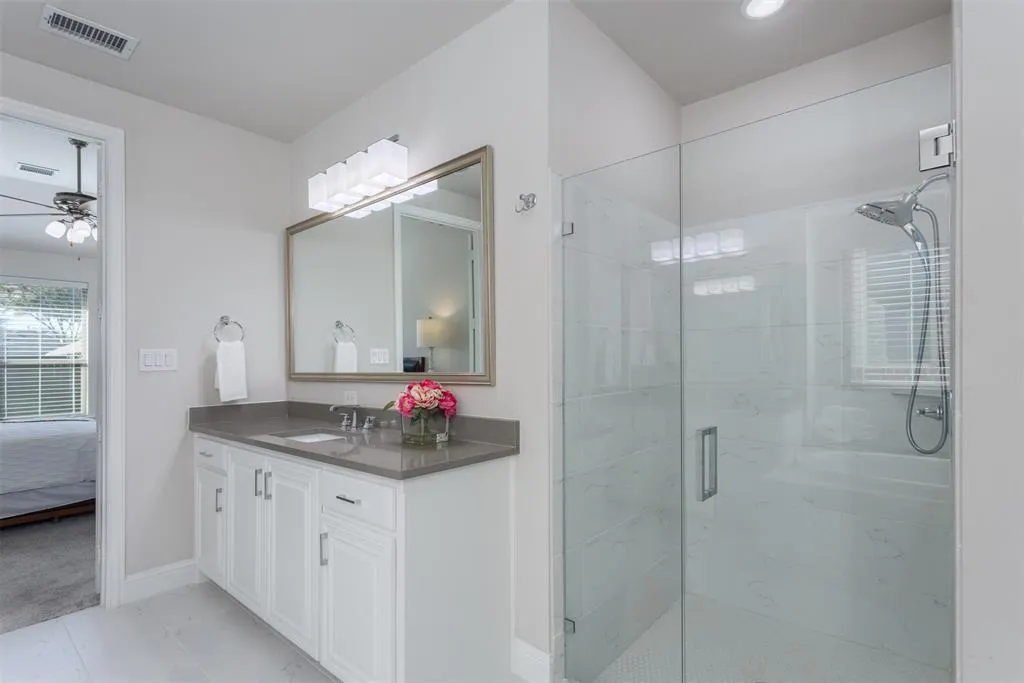 8805 Abbington Place