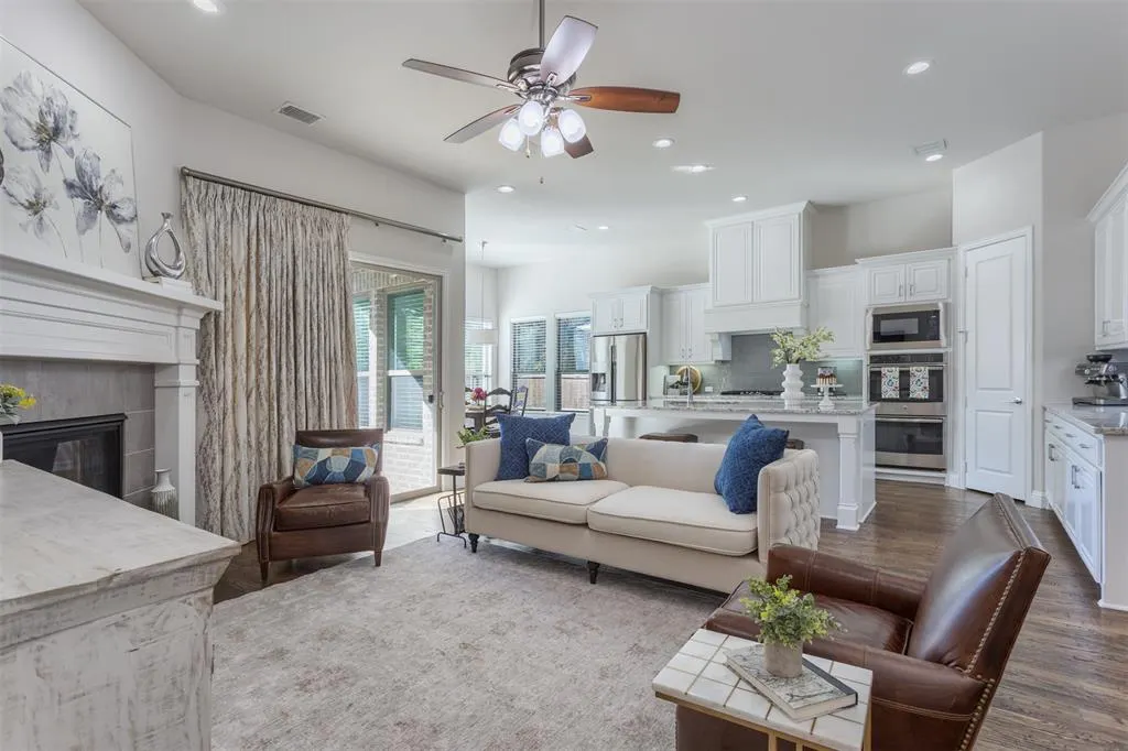 8805 Abbington Place