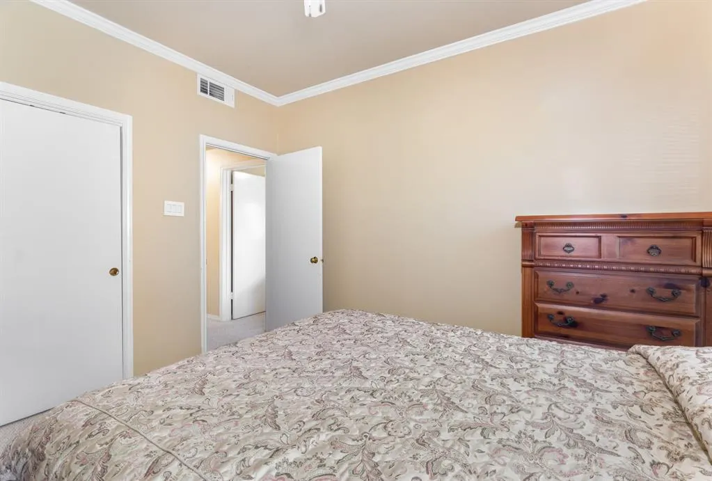 5859 Frankford Road, #802