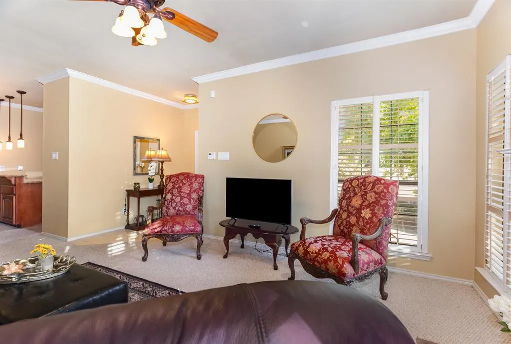 5859 Frankford Road, #802