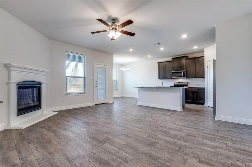 10909 Los Alamos Drive